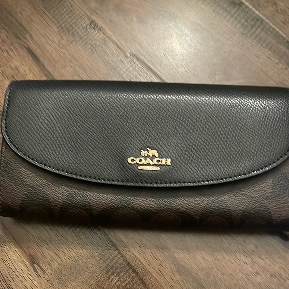 Coach wallet